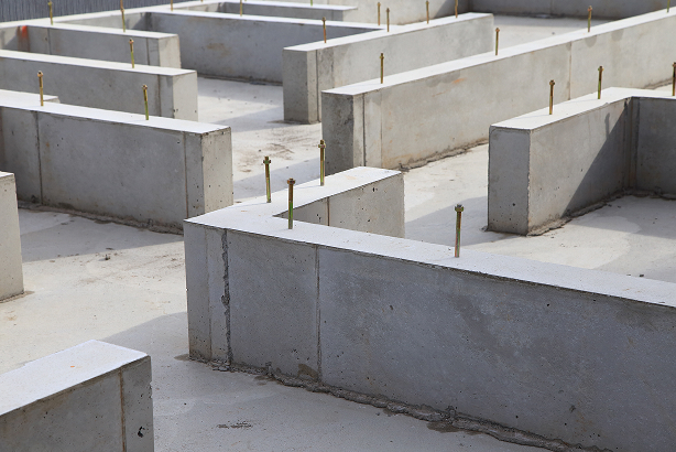 着工・基礎工事